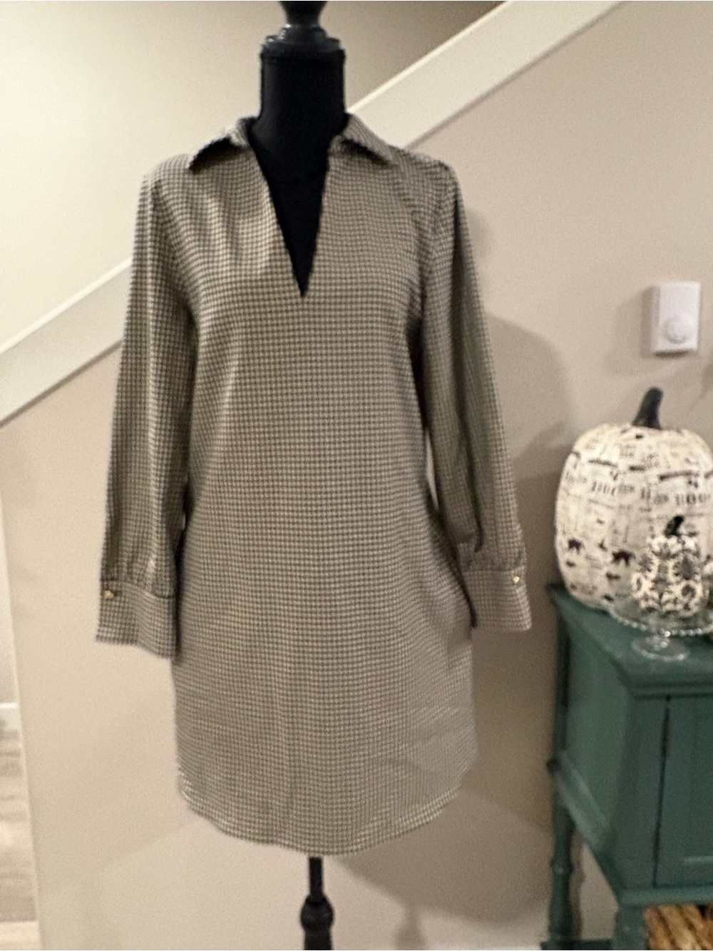 Zara Black and White Houndstooth Long Sleeve Shift Dress